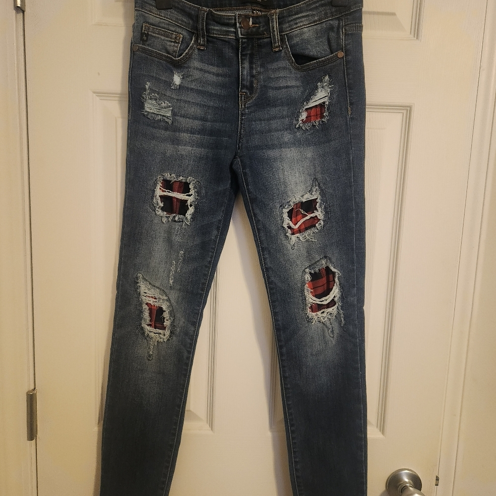 Judy Blue Fall Women’s Skinny Fit Flannel Patch Mid Rise Jeans Size 7/28